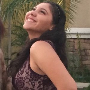 Meet your Posher, Daisey